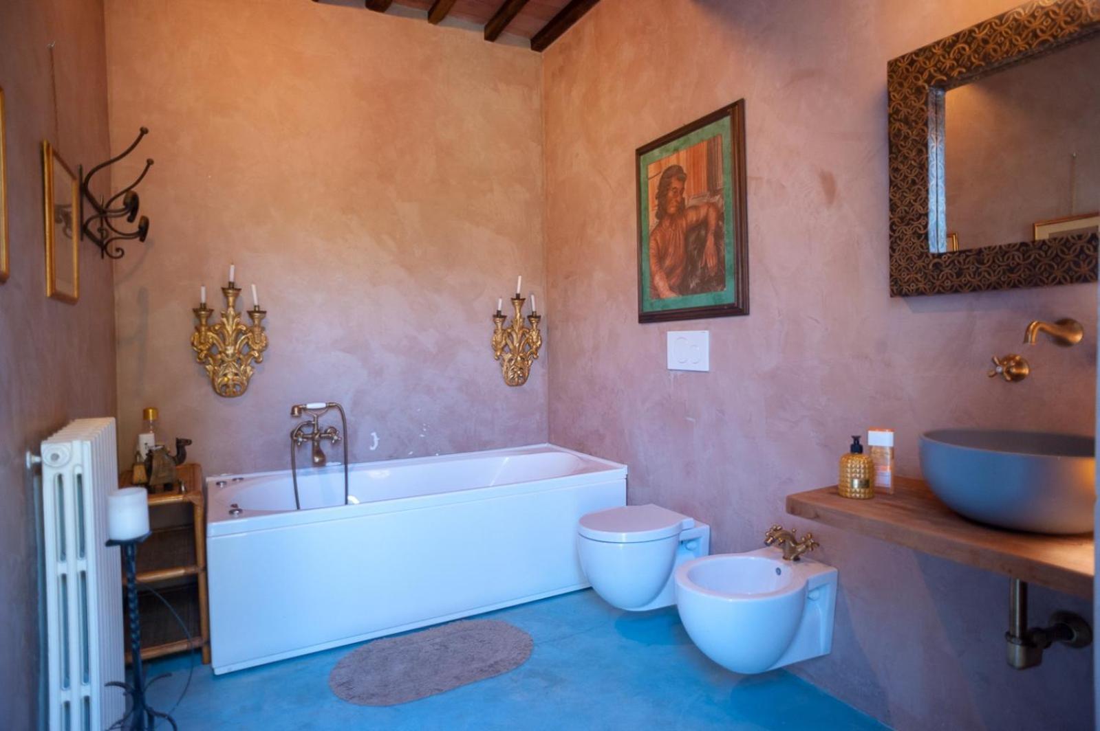 Marinsky , Lucca Bed & Breakfast Pietrasanta
